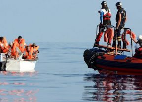 نائب أوروبي إسباني يعرب عن قلقه إزاء “الإشكالية المتنامية”للهجرة غير الشرعية جزائرية المصدر