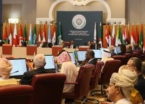 القمة العربية تدعو للاستفادة من التجربة المغربية في مجال مكافحة الإرهاب