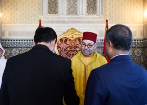 جلالة الملك يستقبل بالرباط عددا من السفراء الأجانب