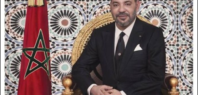 أسرة القوات المسلحة الملكية ترفع برقية ولاء وإخلاص لجلالة الملك بمناسبة الذكرى الـ70 لتأسيسها