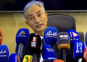 مصطفى لمفرك القضاء قال كلمته.. والجبهة تدخل معركة التشريعيات