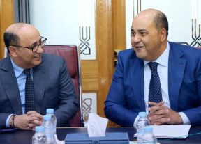 مزواري وبوبريك يبحثان توسيع الحماية الاجتماعية للبحارة الصيادين